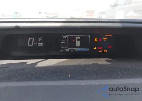 2018 Toyota Prius C Two z USA, uszkodzony, nr VIN JTDKDTB35J1599544